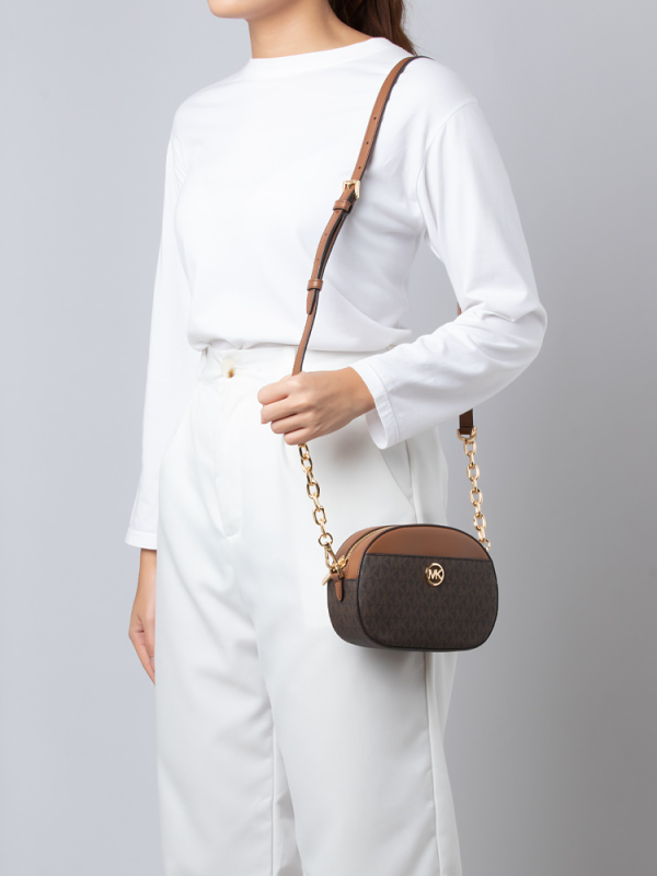 Jet Set Glam Signature Small Front Pocket Oval Crossbody