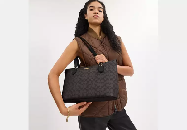 Coach Gallery Tote Bag In Signature Canvas - Image 2