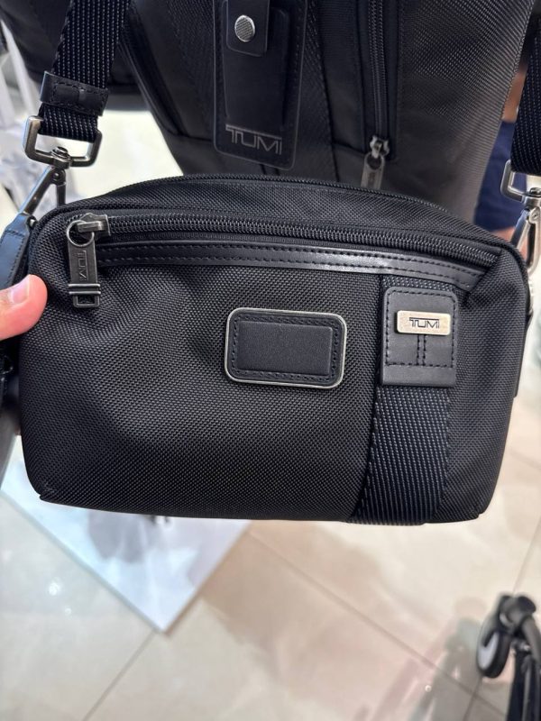Area Crossbody