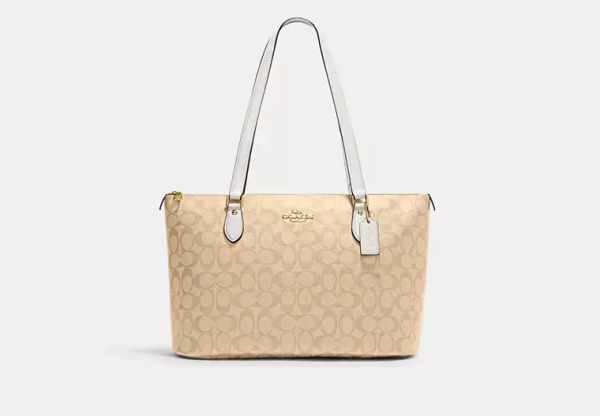 Gallery Tote Bag In Signature Canvas