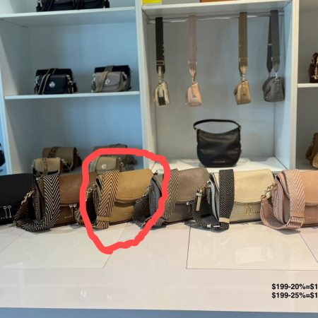 Groove Mini Messenger bag