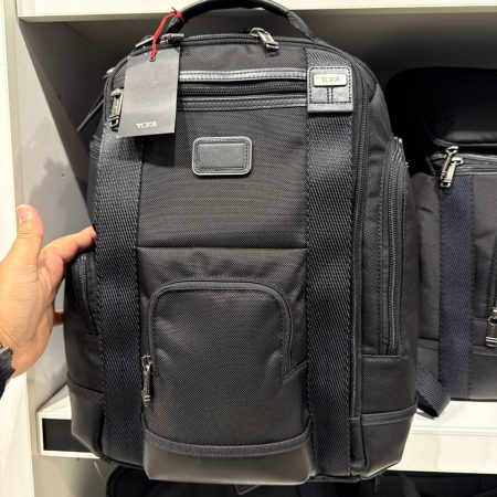 Tumi Hedrick Deluxe Brief Pack