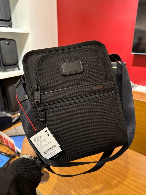 Tumi Organizer Travel Tote