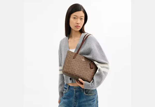 Fiona Zip Tote Bag In Signature Canvas