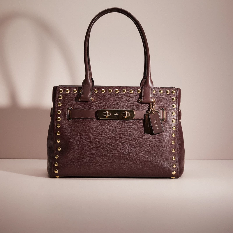 Coach Swagger Carryall structured leather tote bag