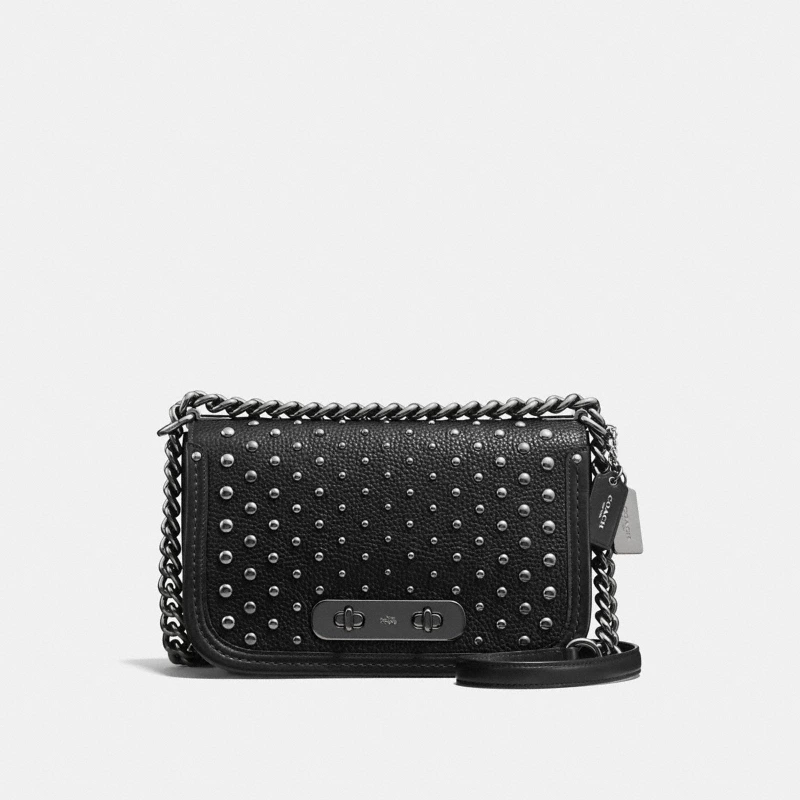 Coach Swagger structured pebbled leather shoulder bag black