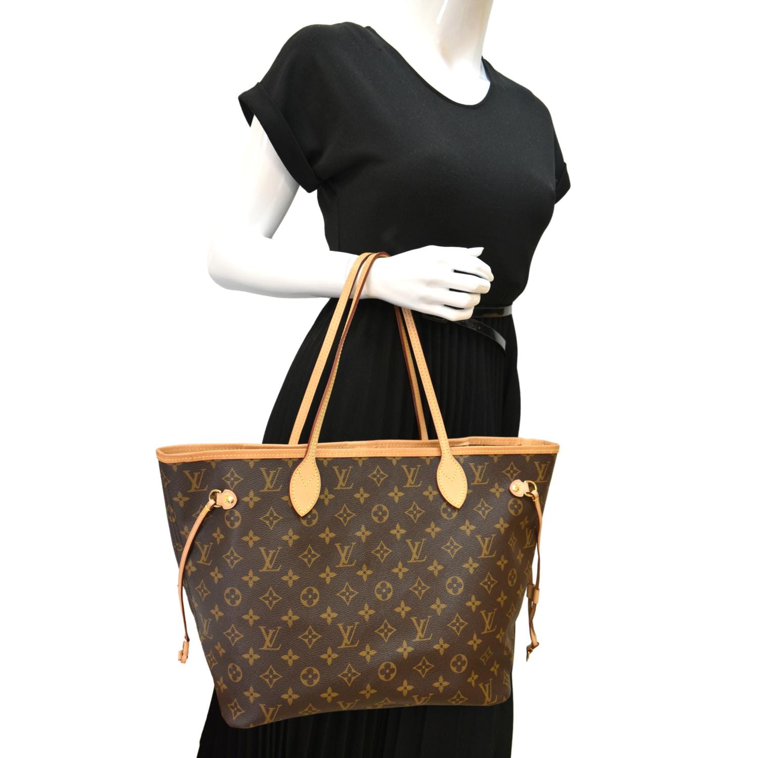 Louis Vuitton Neverfull MM Monogram canvas tote bag brown beige 2026
