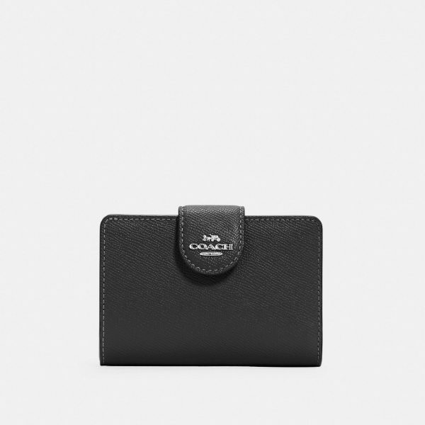 Coach Medium Corner Zip Wallet