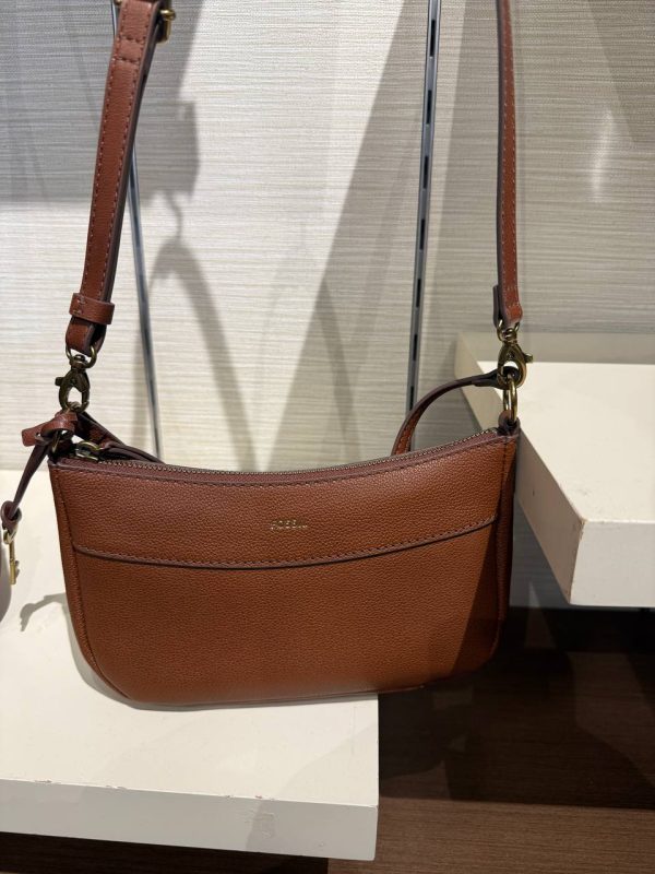 Fossil Skylar Small Crossbody Medium Brown - Preorder