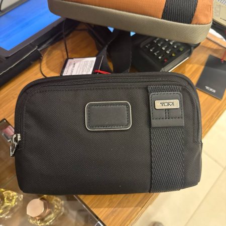 Tumi Schofield Utility Pouch Black - Preorder