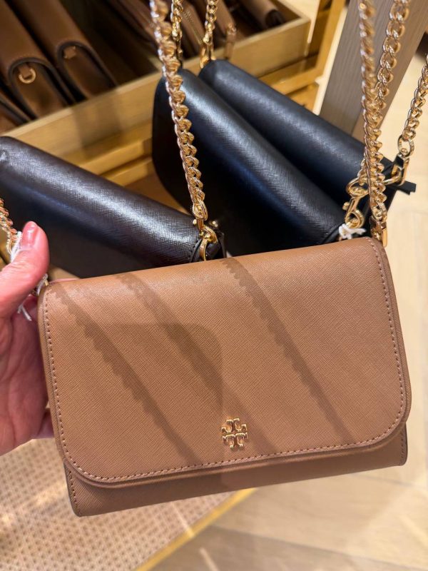 Tory Burch Chain Wallet Doorbuster - Preorder