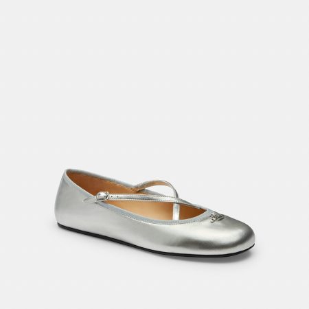 Silver / Size 9 B