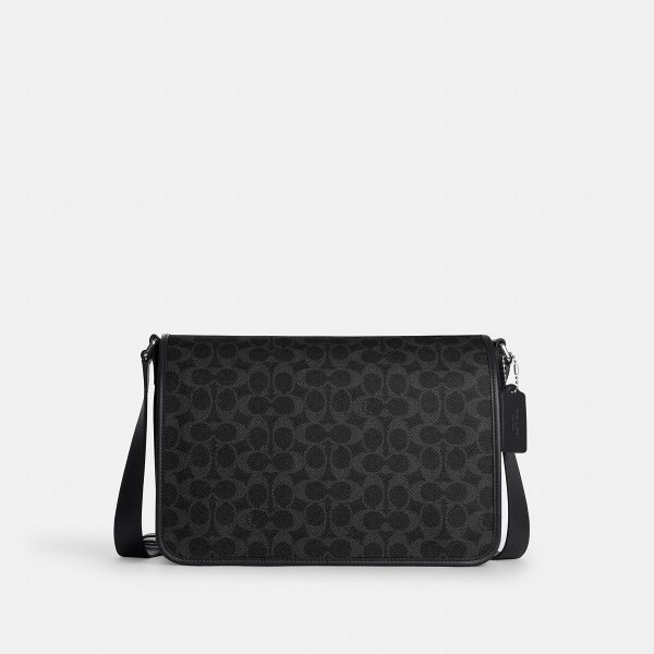 Coach Colby Messenger Bag 32 In Signature Canvas - Preorder