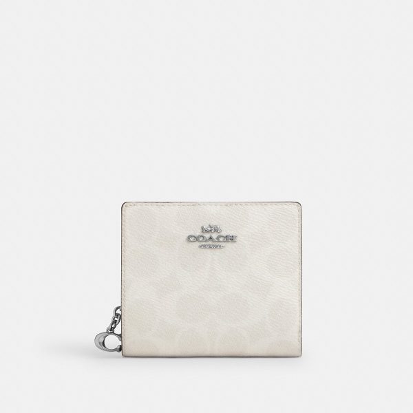 Coach Snap Wallet In Signature Canvas - Preorder
