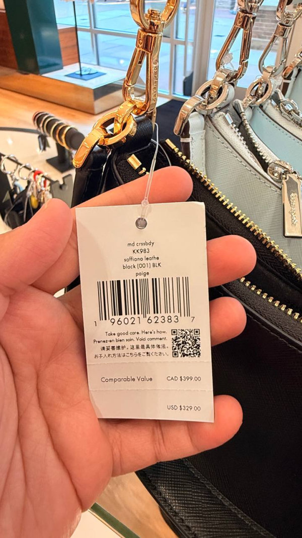 Kate Spade KK983 Paige Black 001 product tag and hardware detail