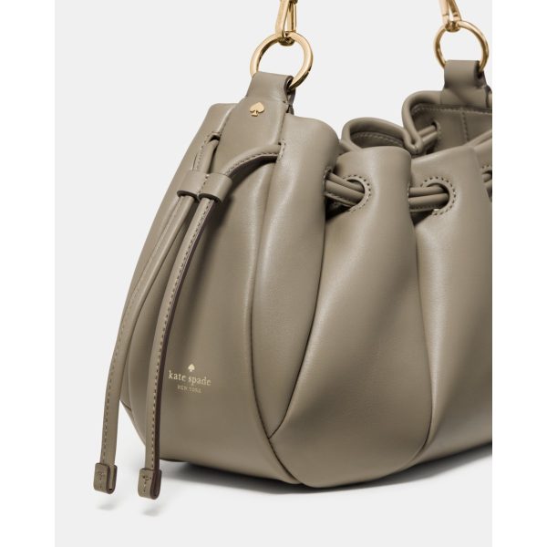 Kate Spade Pinch Small Crossbody Oyster Shell detail