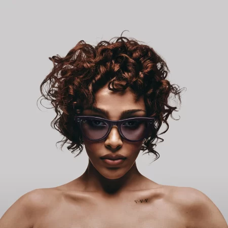 Ray-Ban Meta Skyler (Gen 2) Shiny Mystic Violet Transitions Amethyst Lenses