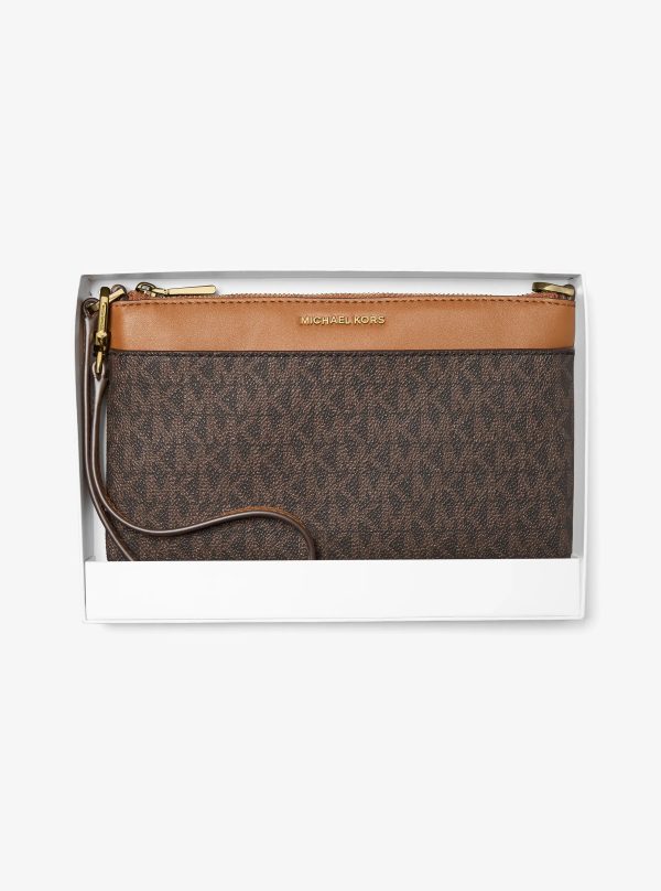 Michael Kors Jet Set Medium Signature Logo Wristlet