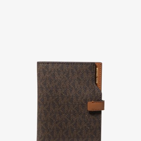 Michael Kors Jet Set Signature Logo Passport Wallet