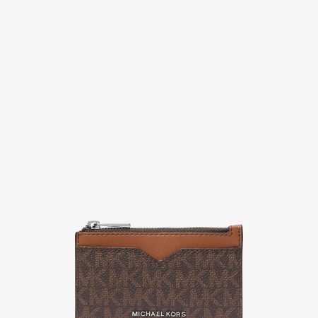 Brown / Luggage
