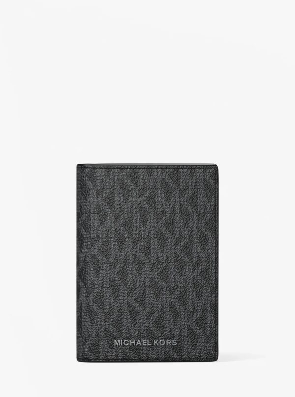 Michael Kors Hudson Signature Logo Bi-Fold Card Case