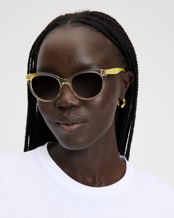 Kate Spade Karlee Sunglasses