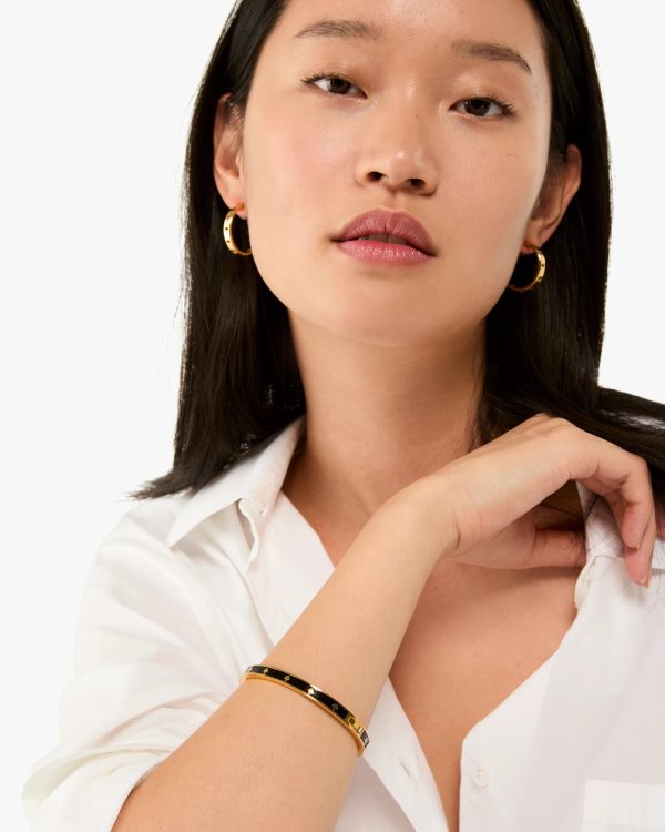 Kate Spade Spot The Spade Enamel Hinged Bangle