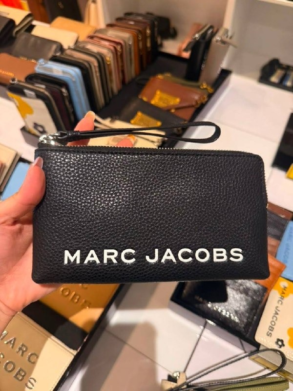 Marc Jacobs The Top Zip Wristlet - Preorder - Image 5