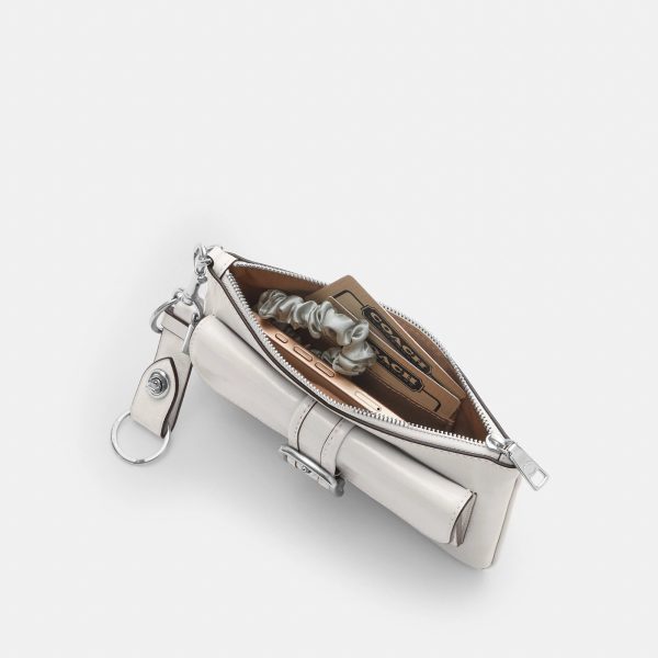 Coach Outlet Ashton Wristlet - Preorder