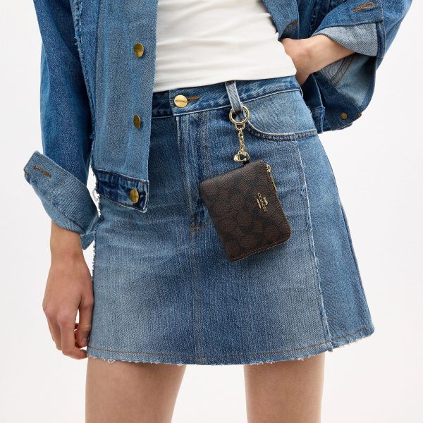 Coach Outlet Small Corner Zip Wallet In Signature Canvas - Preorder