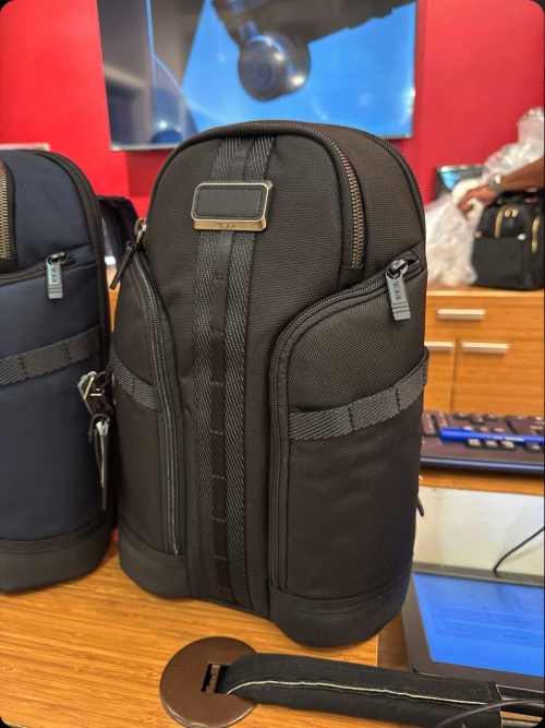 TUMI Large Sling With Tablet Black - Ready Stock US