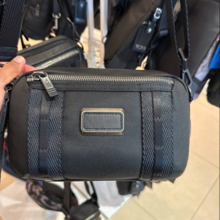 TUMI Small Clutch Crossbody Black - Ready Stock US