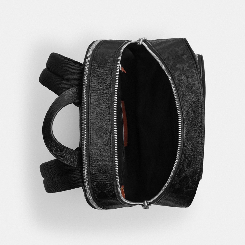 Coach Wade Backpack In Signature Canvas - Preorder