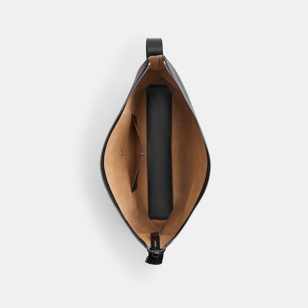 Coach Mott Messenger Bag In Loved Leather - Preorder