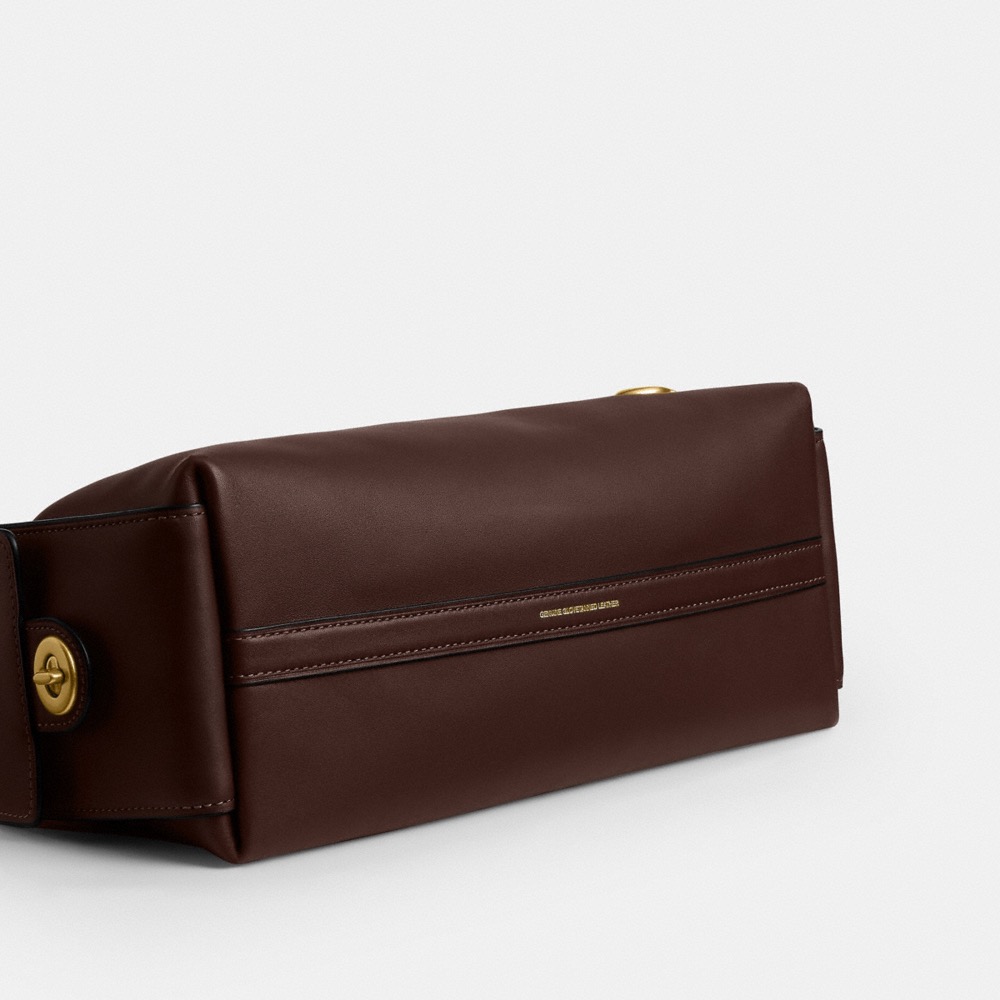 Coach Pocket Juliet Bag 30 - Preorder