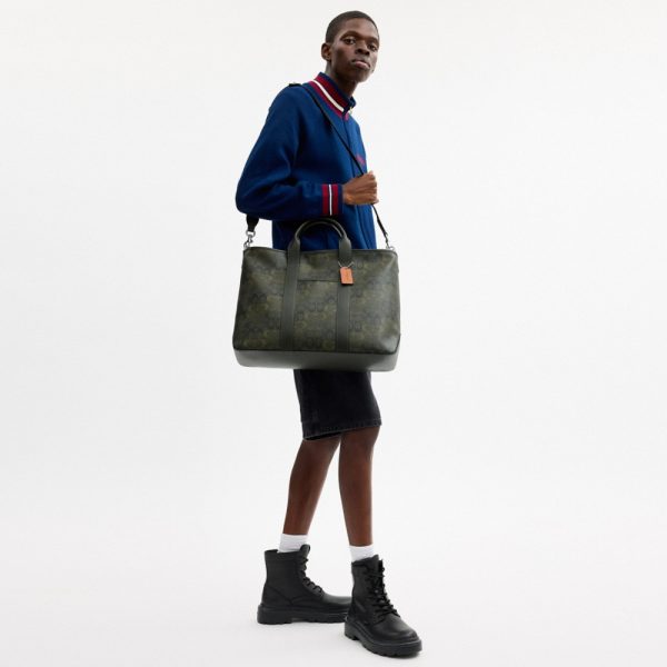 Coach Outlet Grayson Tote Bag In Signature Camo Print - Preorder