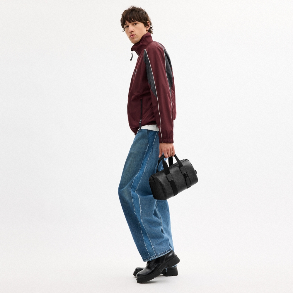 Coach Outlet Explorer Duffle Bag 28 In Signature Canvas - Preorder