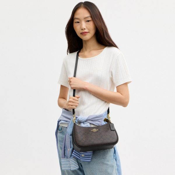 Coach Outlet Teri Shoulder Bag In Signature Canvas - Preorder