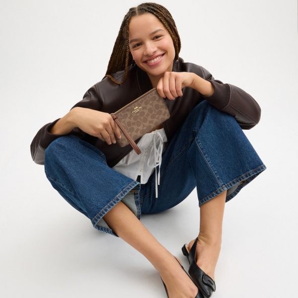 Coach Outlet Large Corner Zip Wristlet In Signature Canvas - Preorder