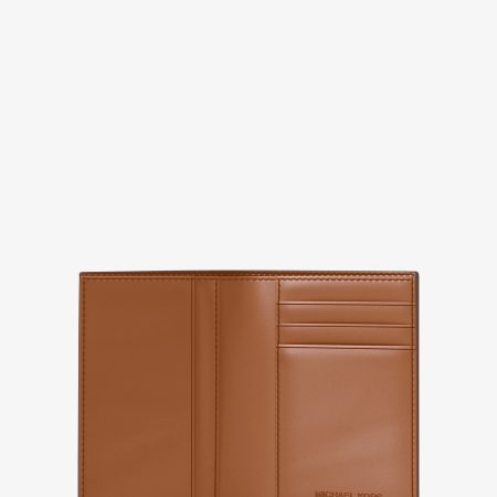 Michael Kors Hudson Signature Logo Folio Card Case - Preorder — Brown/Luggage