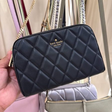Black (001)