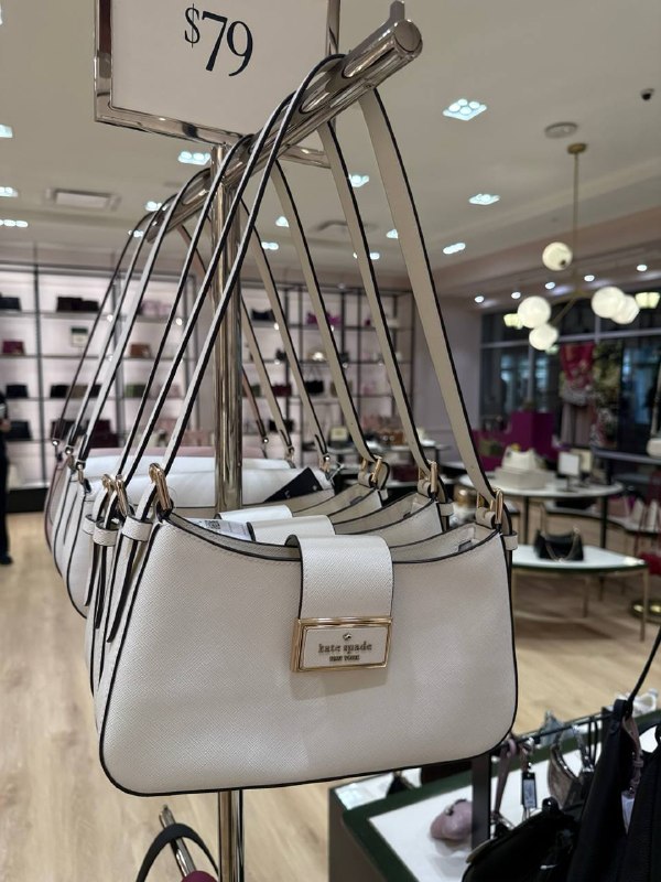 Kate Spade Reegan Small Shoulder Bag - Preorder — Meringue (100)