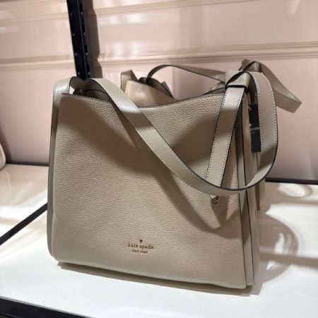 Timeless Taupe (021)