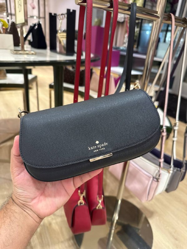 Kate Spade Quinn Mini Crossbody Bag - Preorder — Black (001)