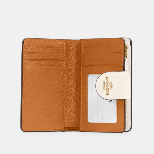 Coach Outlet Medium Corner Zip Wallet - Preorder