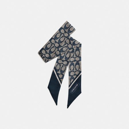 Coach Outlet Textured Signature Print Silk Skinny Scarf - Preorder — Midnight Navy