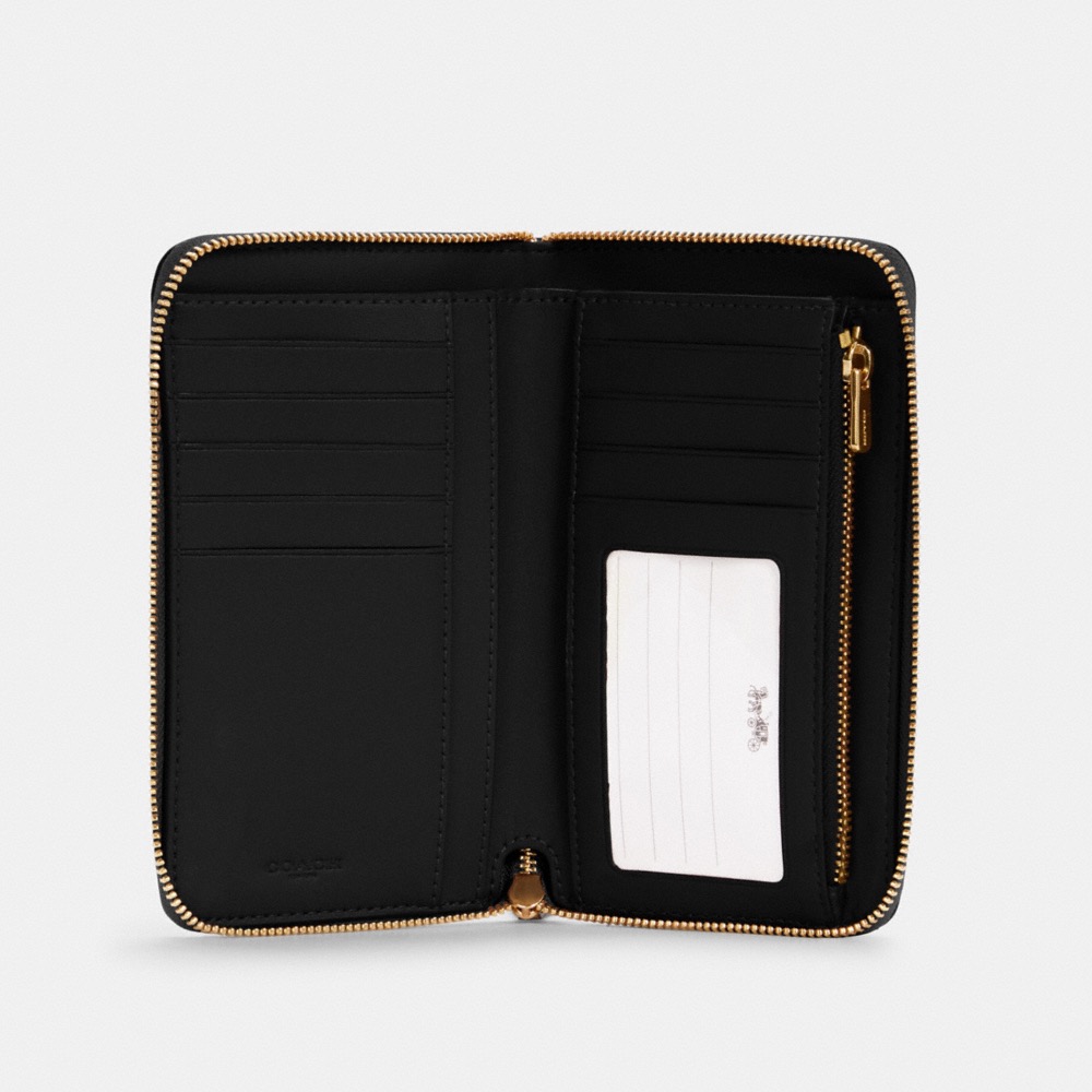 Coach Outlet Medium ID Zip Wallet - Preorder