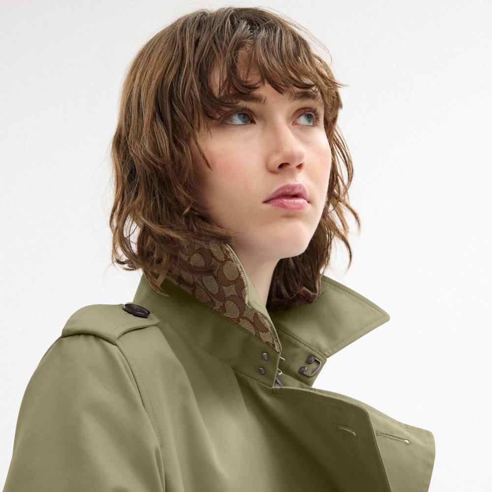 Coach Outlet Mid Trench - Preorder