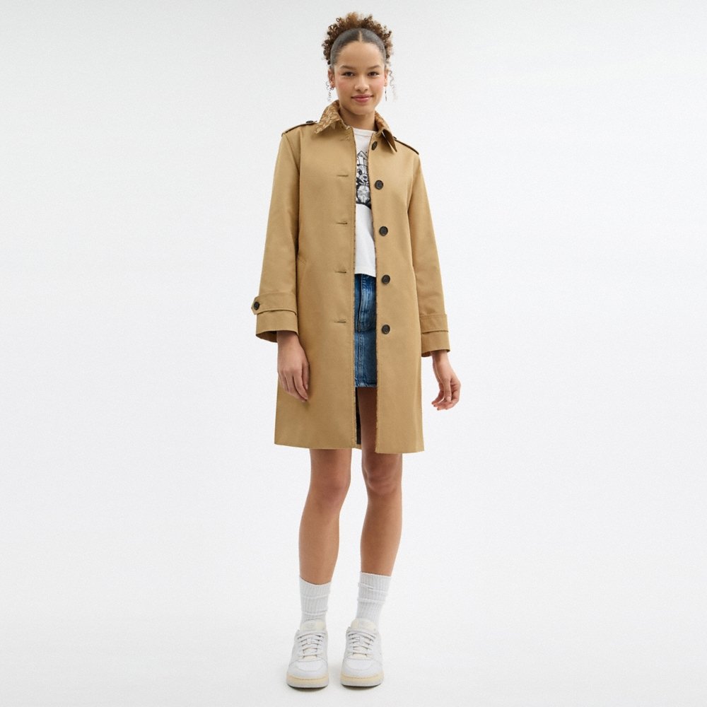 Coach Outlet Trench With Signature Piping - Preorder