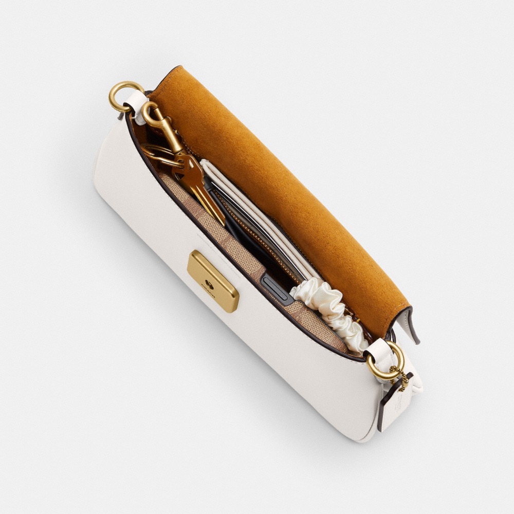 Coach Outlet Jet Shoulder Bag - Preorder